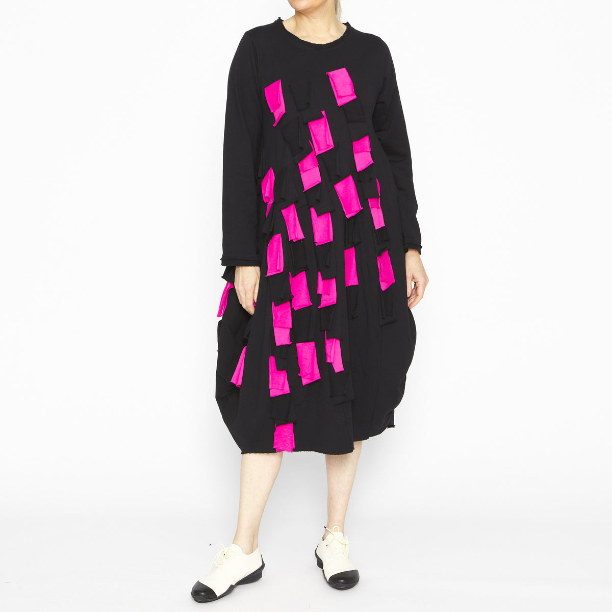 Giulia Black w/ Fuchsia Dress