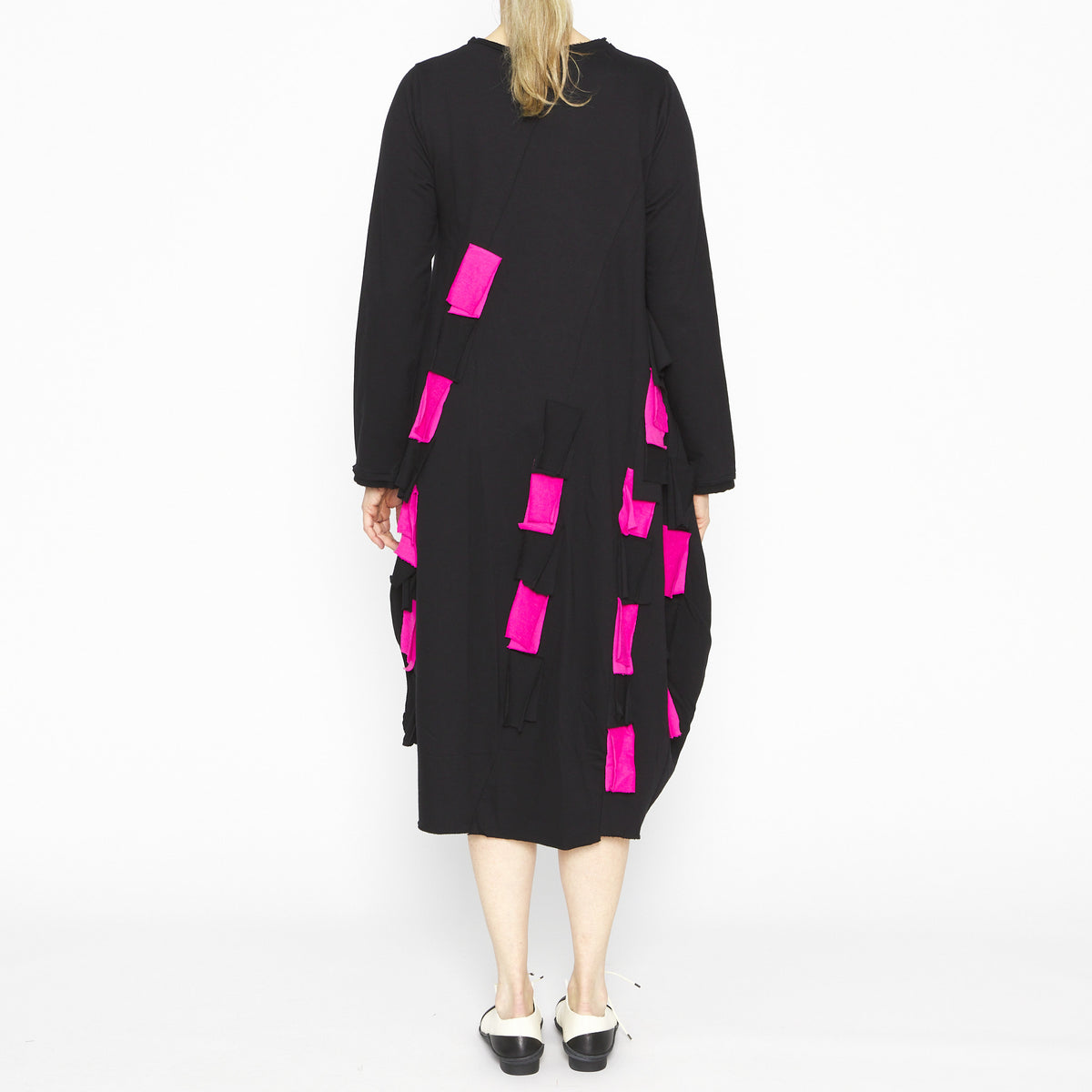 Giulia Black w/ Fuchsia Dress