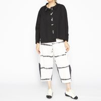 MU251430 Lune Shirt Black White