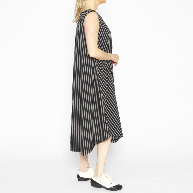 MU251653- Quilla Dress Black & Grey Stripe