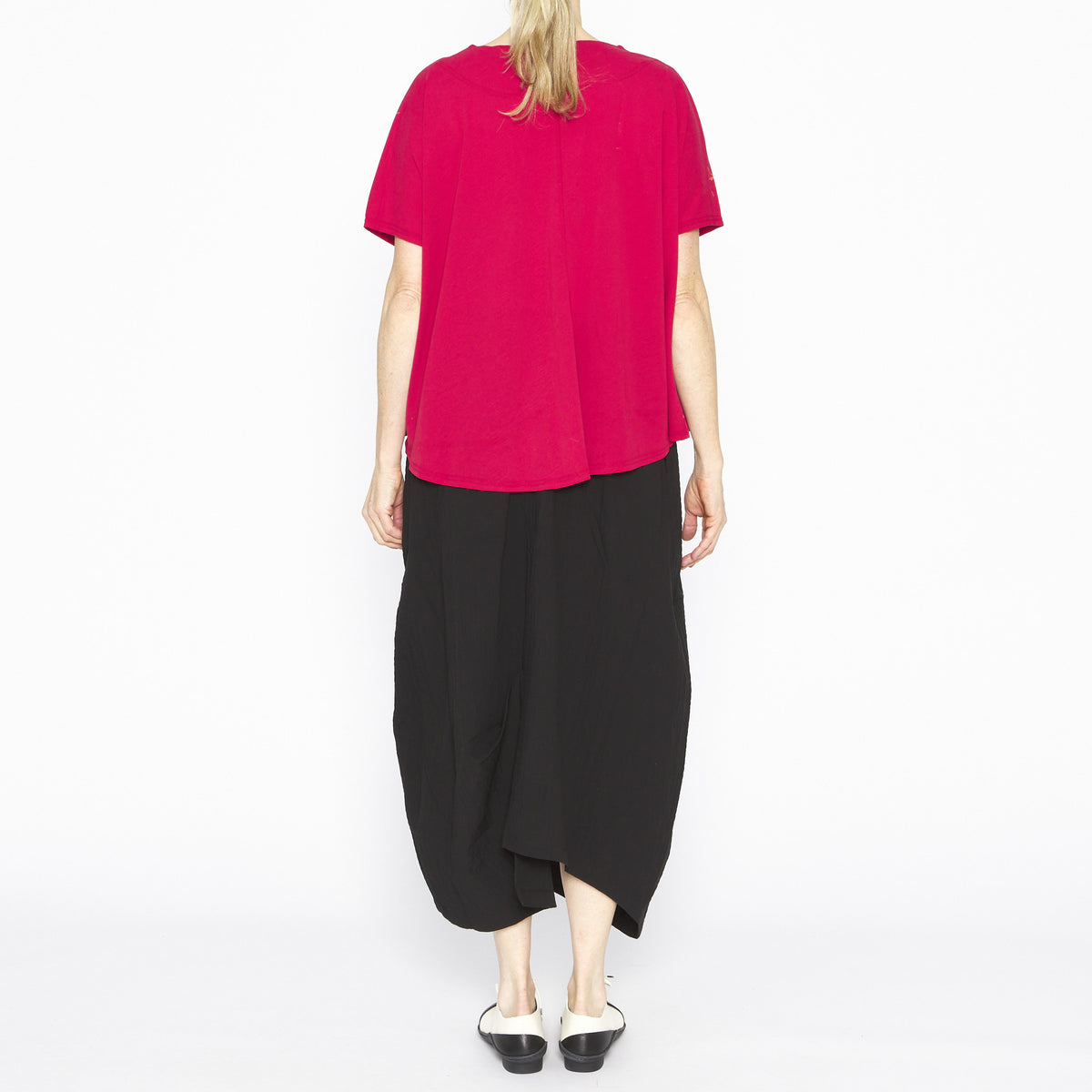 MU251028- Aveline Swing Tee Red Orange