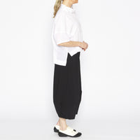MU251447 Calix White Top