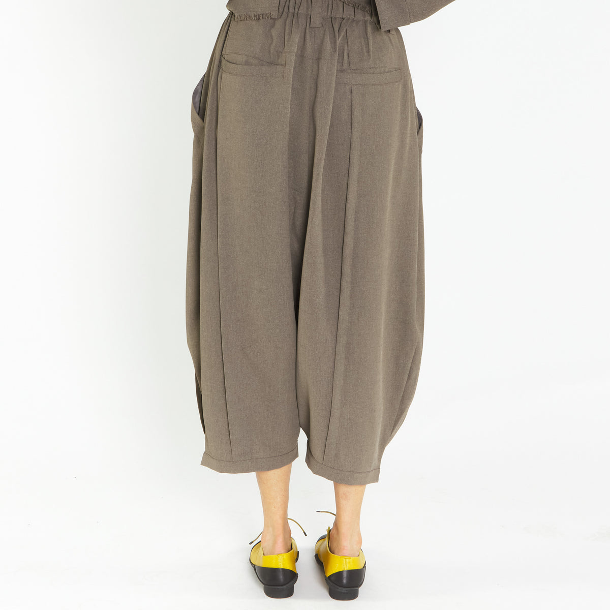 MU243607 - Telter Pant Brown