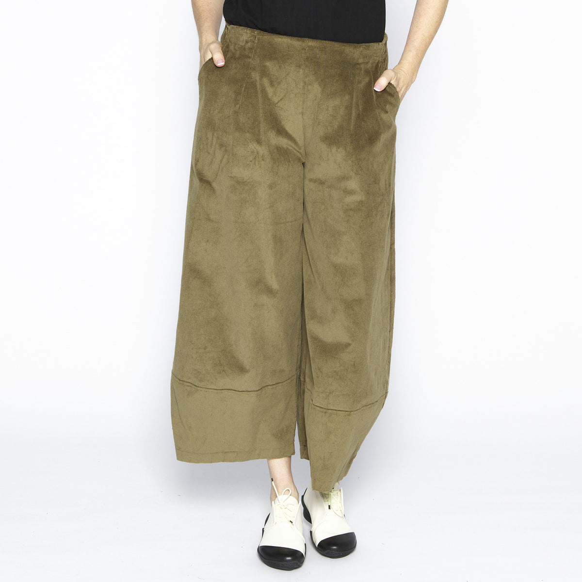 Supernova Khaki Cord Pant