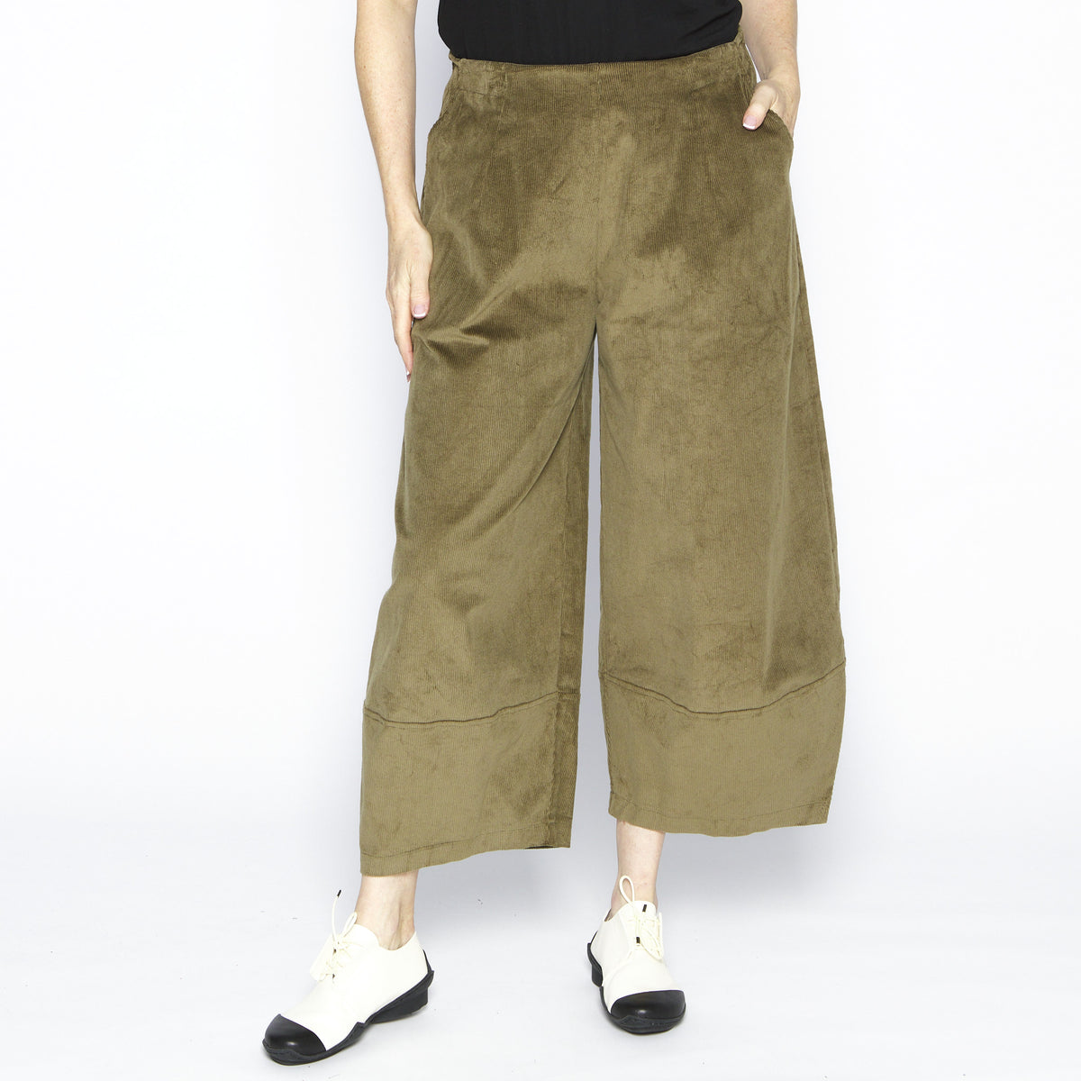 Supernova Khaki Cord Pant