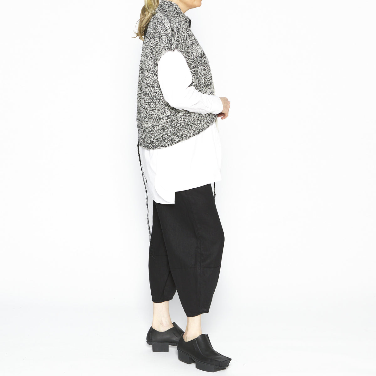 Asym Split Gilet SN-5140