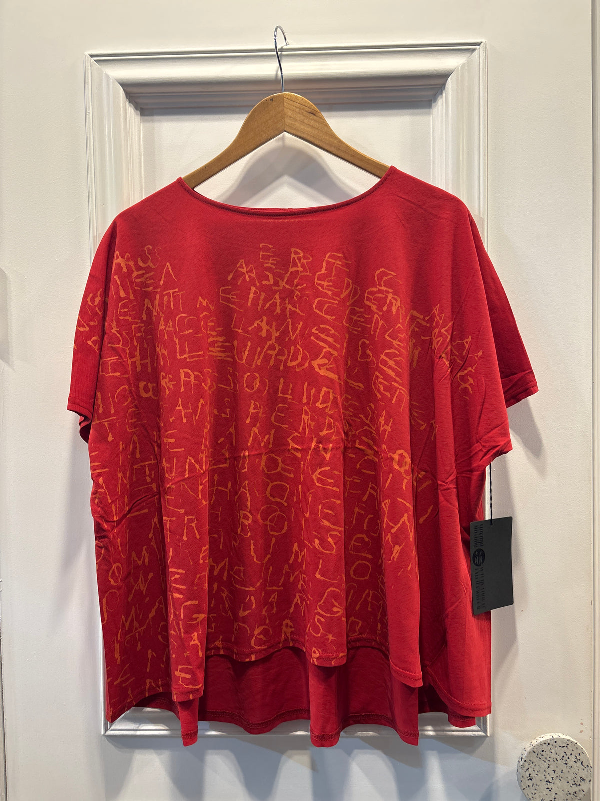 MU251028- Aveline Swing Tee Red Orange