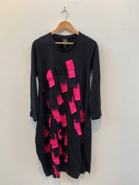 Giulia Black w/ Fuchsia Dress