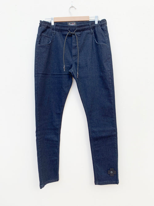 A Long Blue Jeans