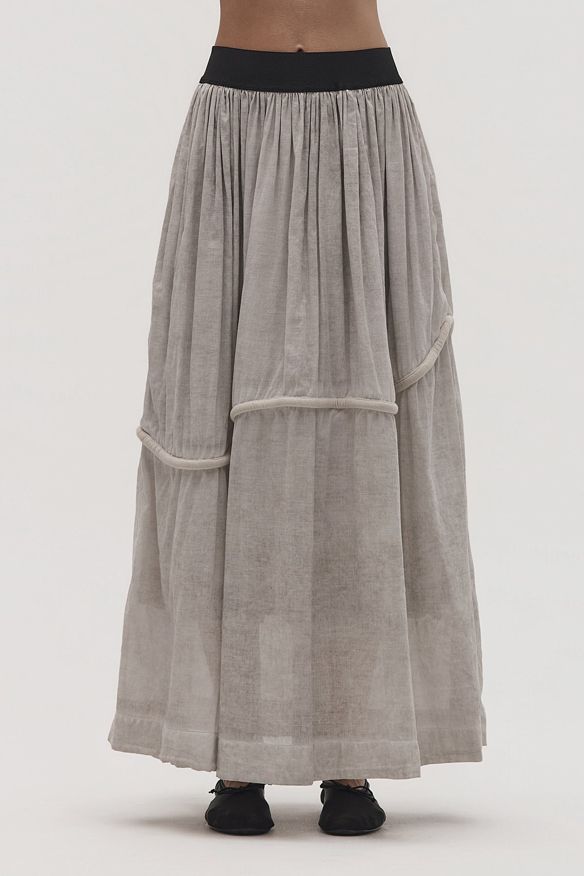 4132 Mecanismo Cold White Skirt