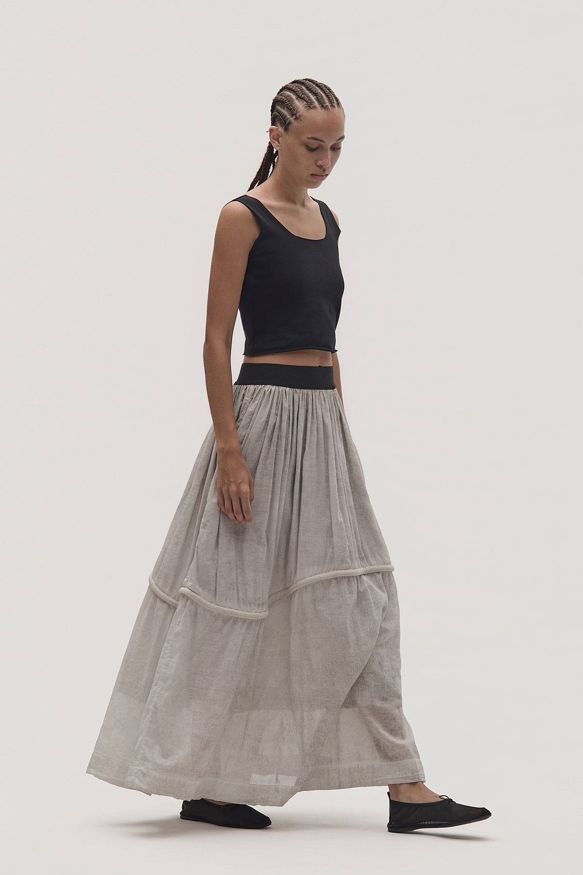 4132 Mecanismo Cold White Skirt