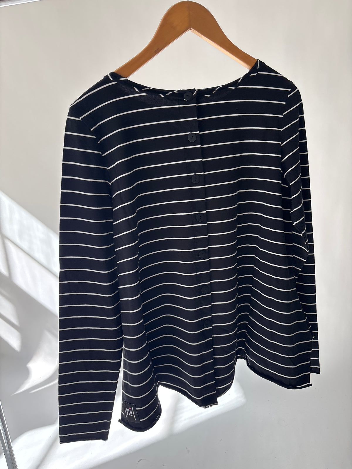 Backside Jardigan Pinstripe