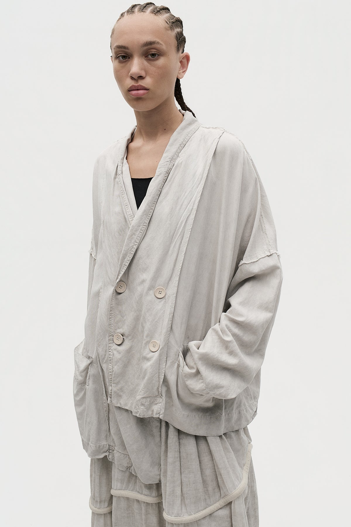 4132 Mecanismo Cold White Skirt