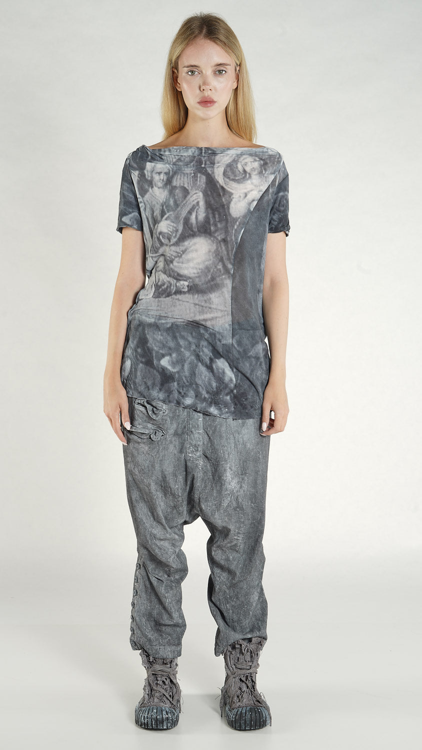 2420502  Black Print Tee Top