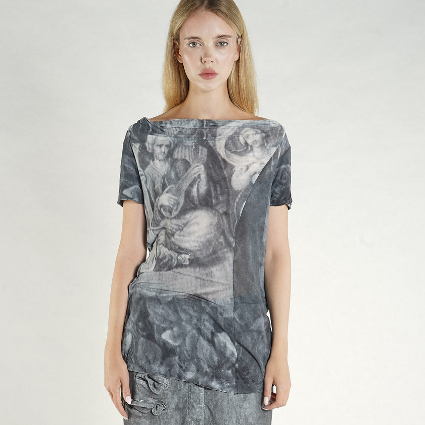 2420502  Black Print Tee Top