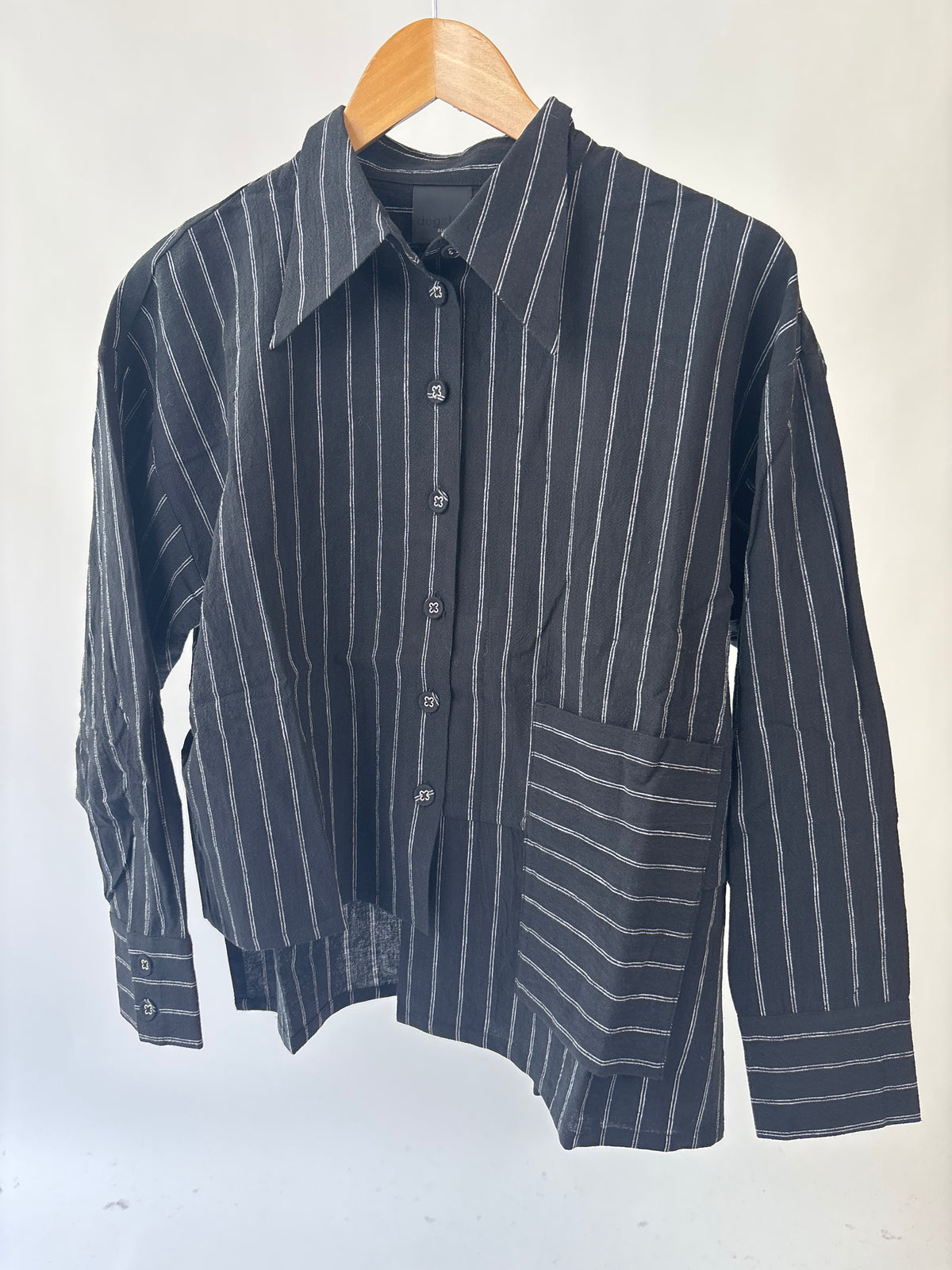 Komichi Black Shirt