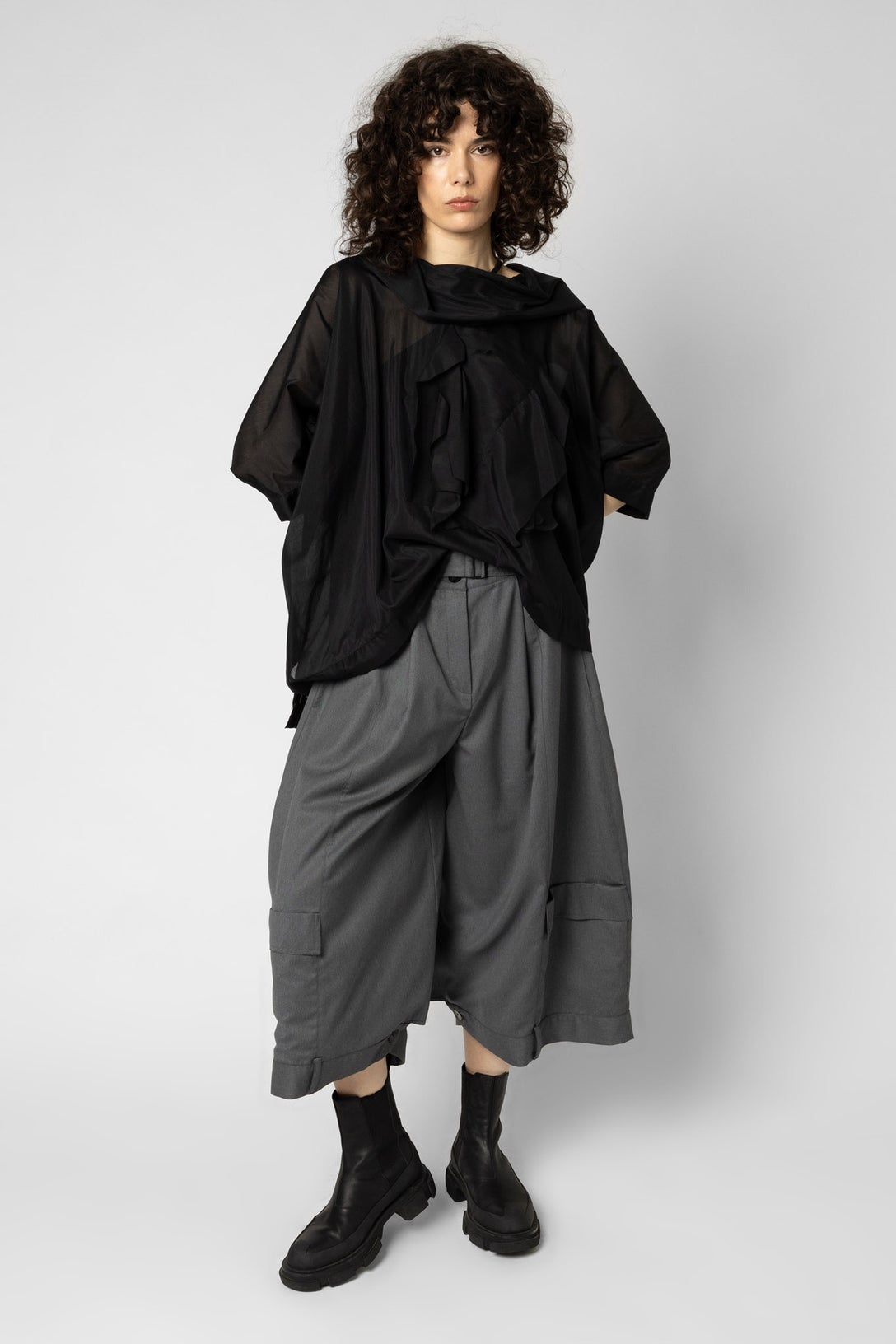 Squared Assembly Top - Black