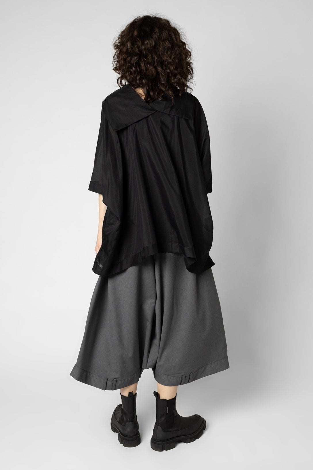 Squared Assembly Top - Black