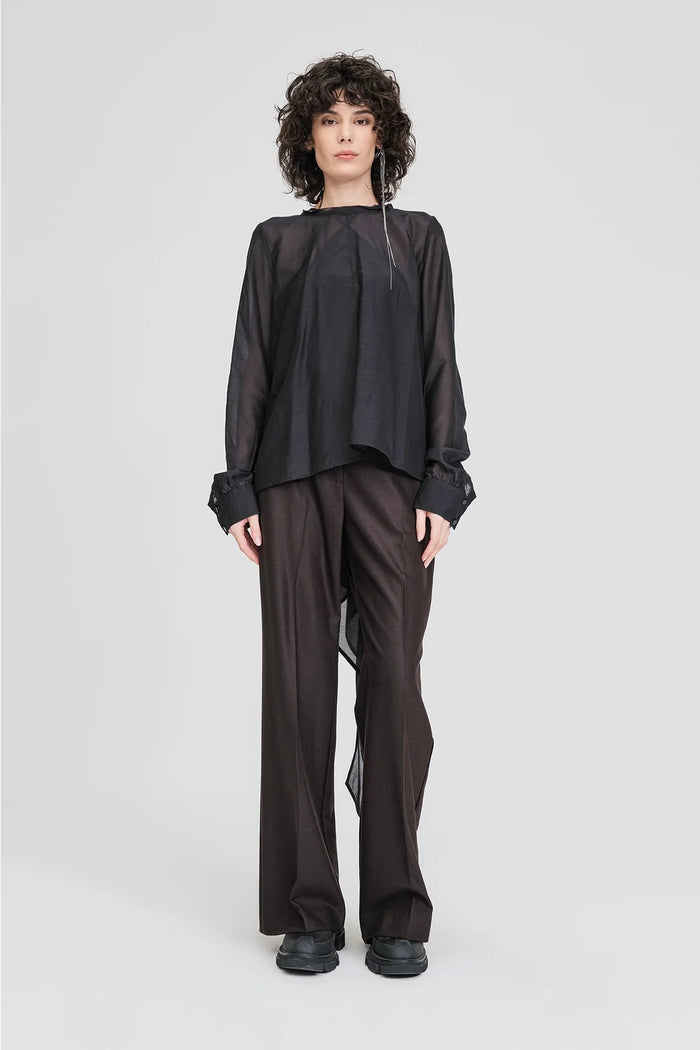 Requisite Top Black