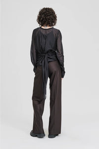 Requisite Top Black
