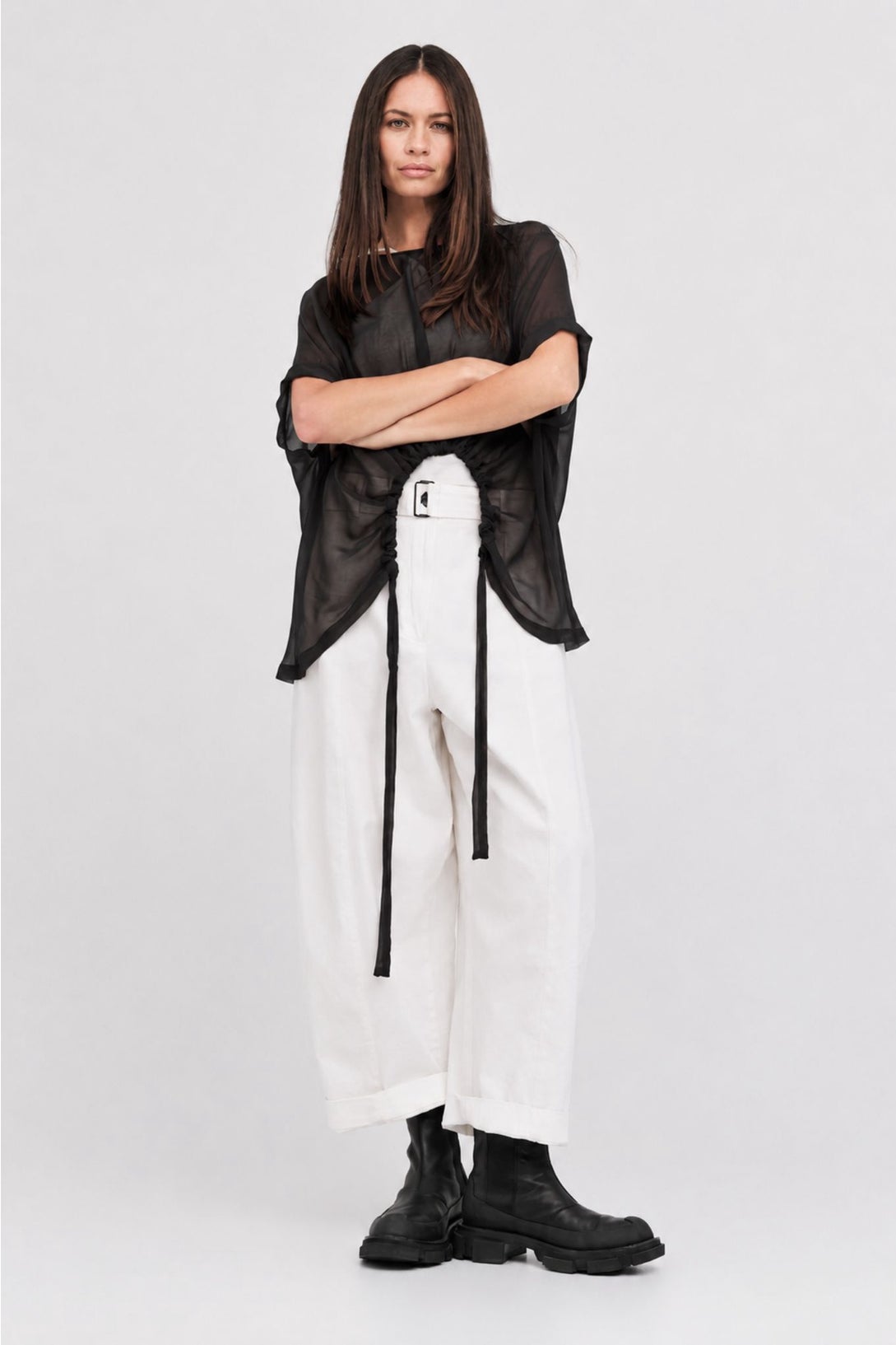 Arched Top Black