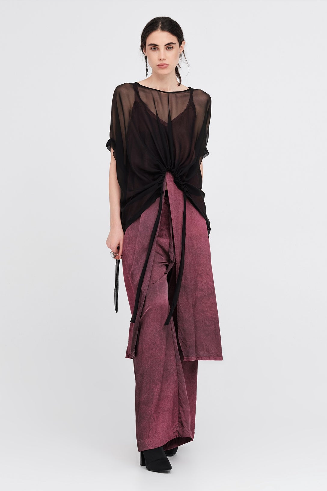 Arched Top Black