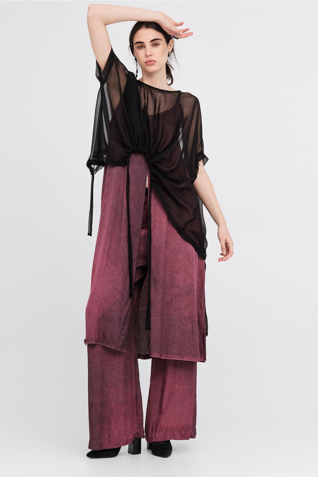 Arched Top Black
