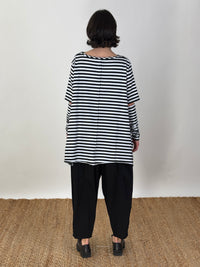 A Big T-Shirt- Black&White Stripe