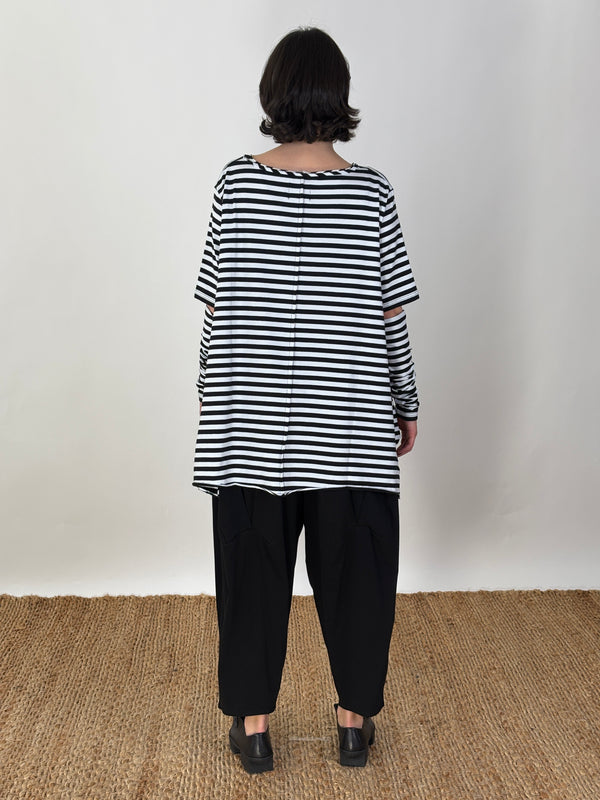 A Big T-Shirt- Black&White Stripe