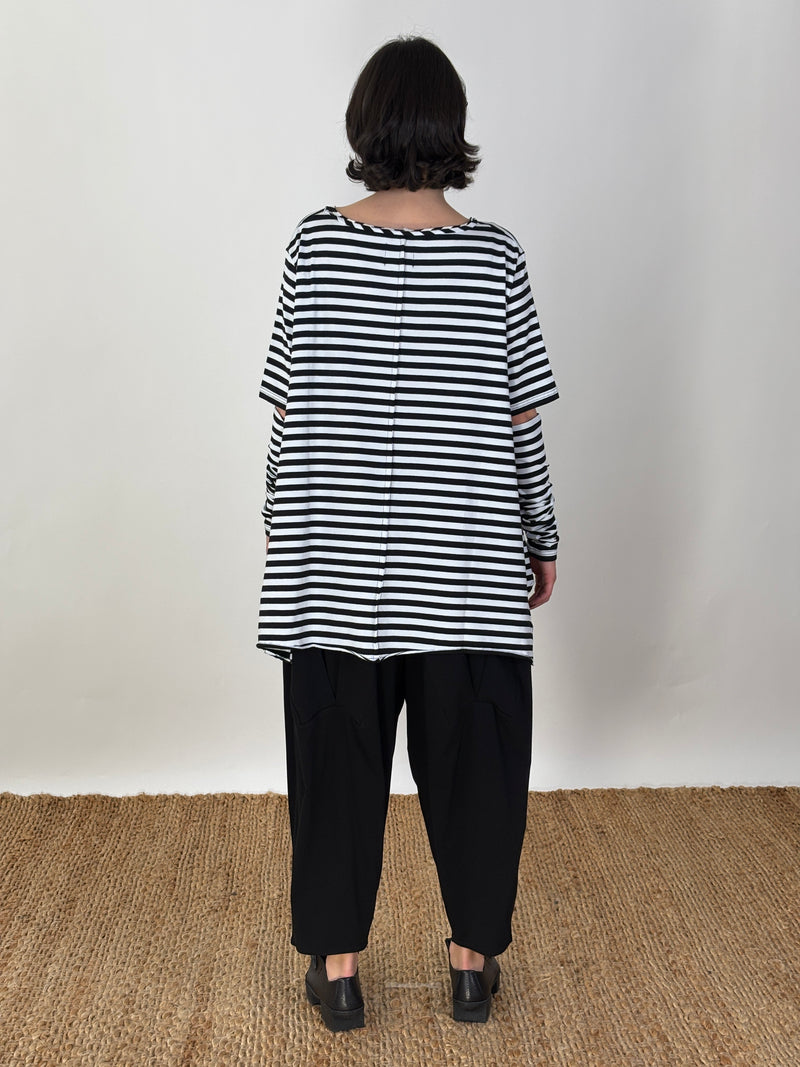 A Big T-Shirt- Black&White Stripe