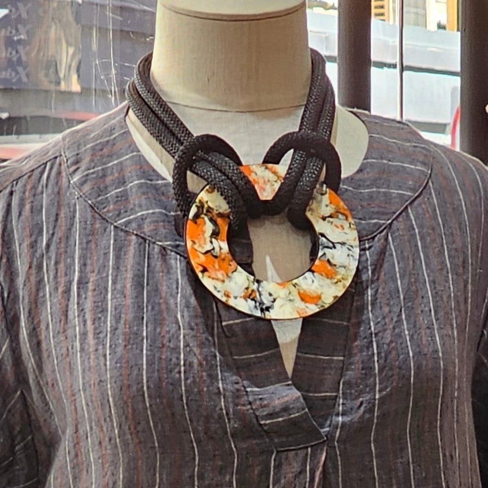 CB98 - Climb Cord Plexiglass short necklace, Orange Marble