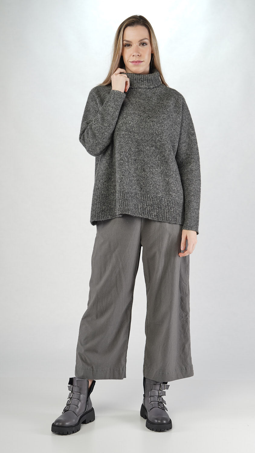 348 0701 Grounds Pullover in Dark Grey