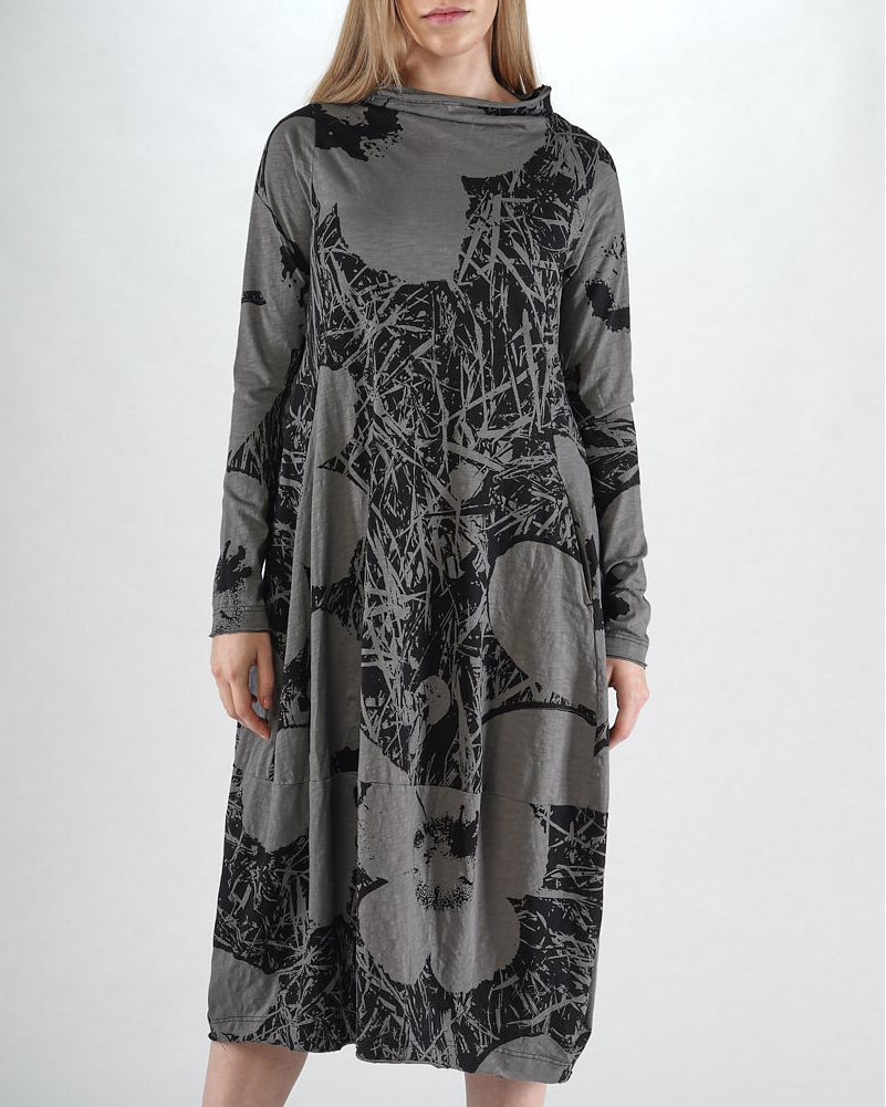 364 0905 Jersey Dress in Grey Garden Print