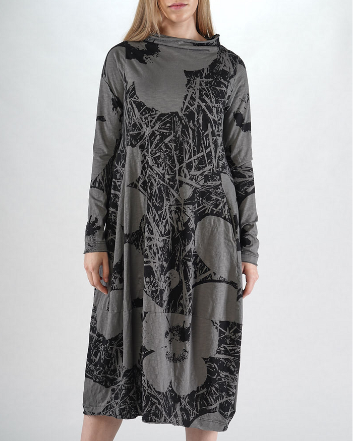 364 0905 Jersey Dress in Grey Garden Print