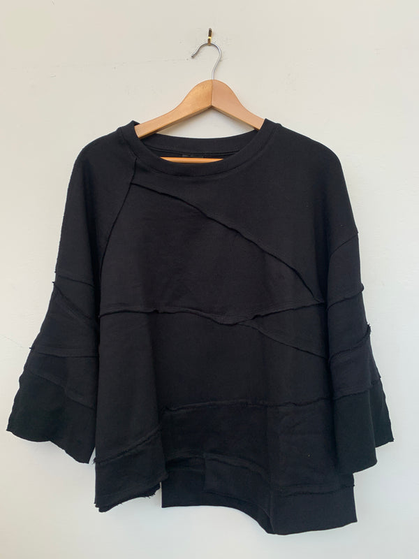 Fude Patch Top in Black TPW2424