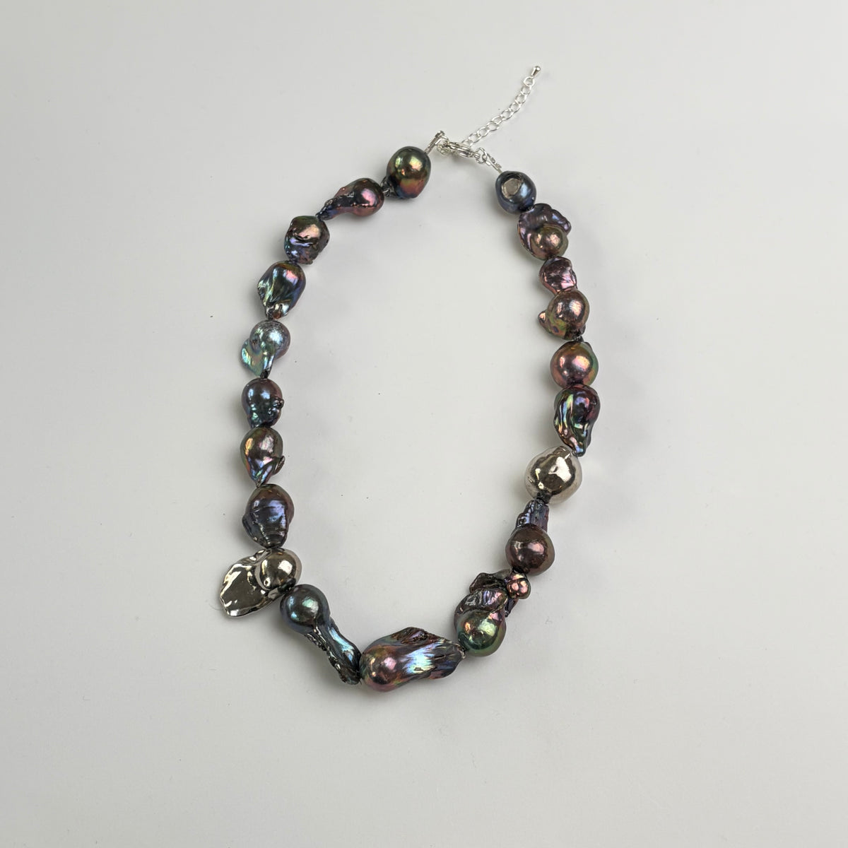 Summer Pearl Necklace- Black