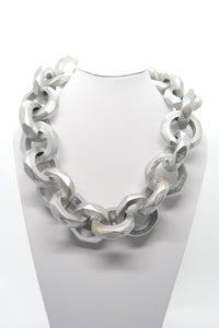Long Recycled Red Wooden Loop Chain