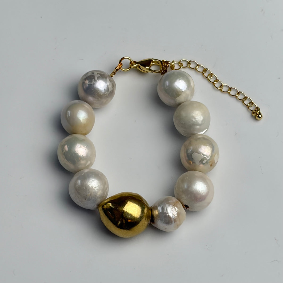 Summer Pearl Bracelet White