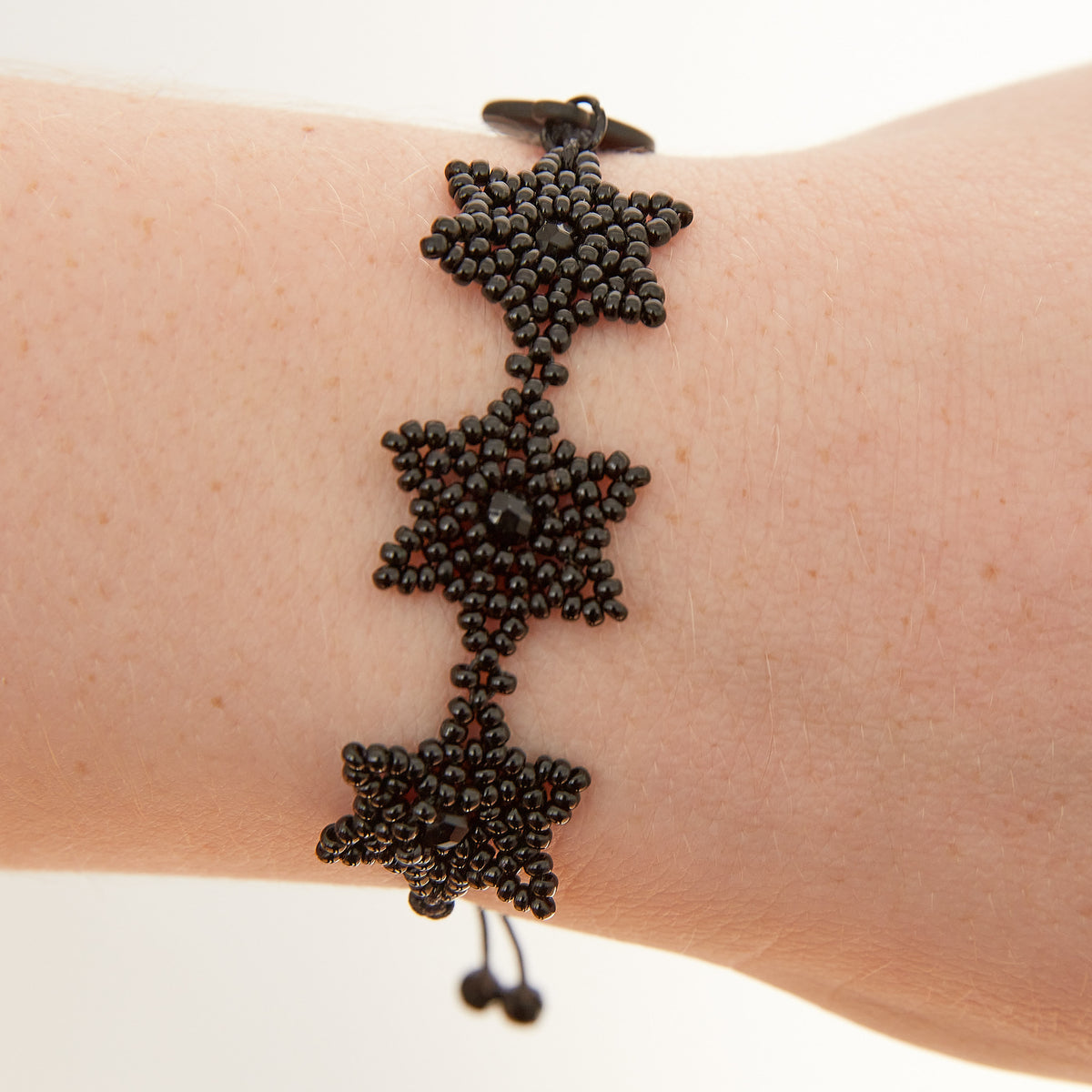 1605 - Stars Bracelet in Black