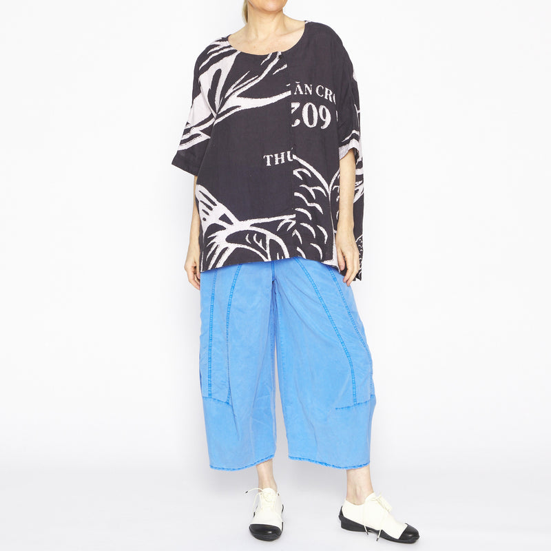 Linen Tee w/ Black Print