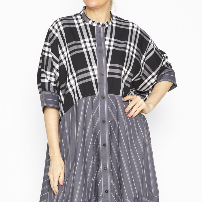 MU251650- Alina Dress Black and Grey