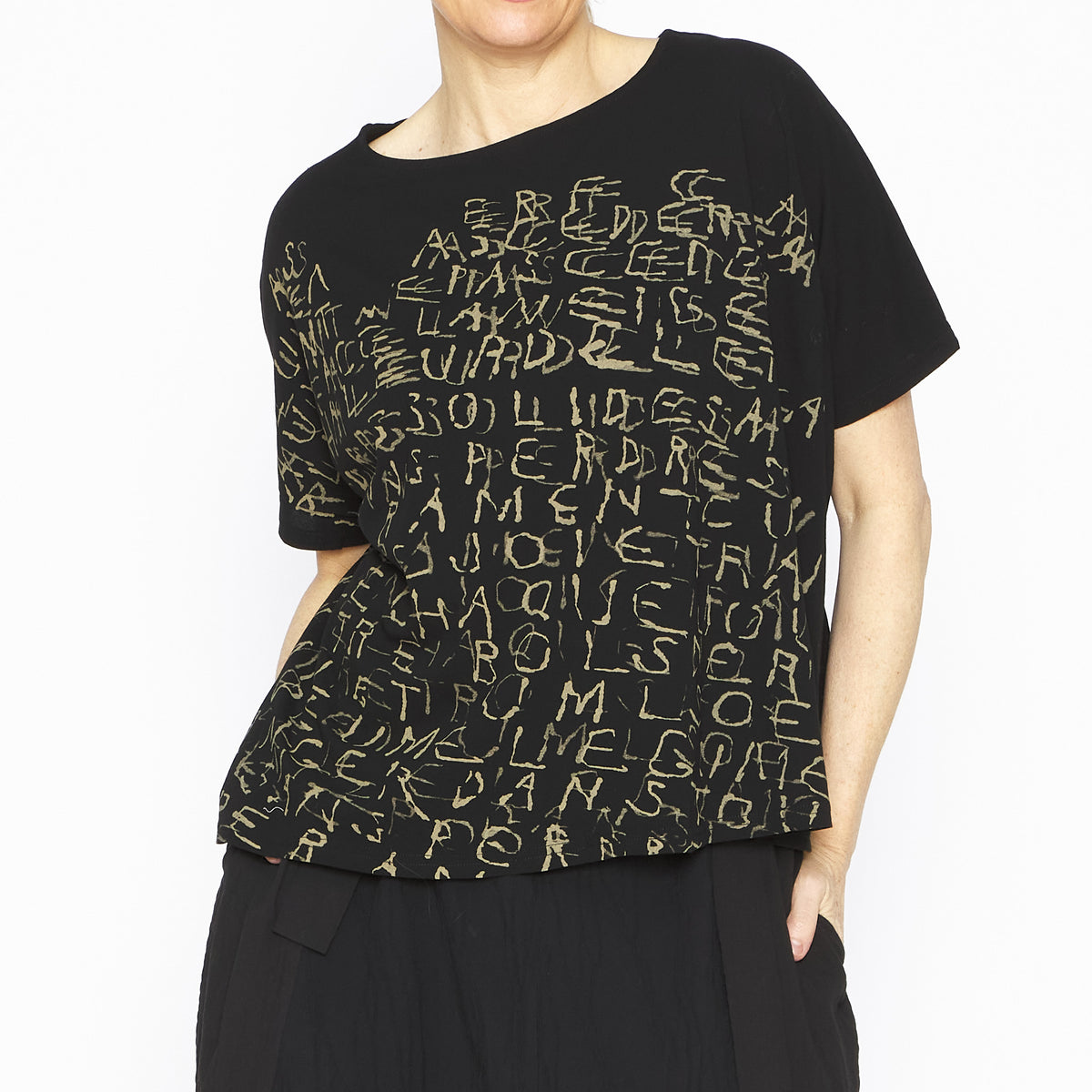 MU251028 Aveline Swing Tee Black Beige