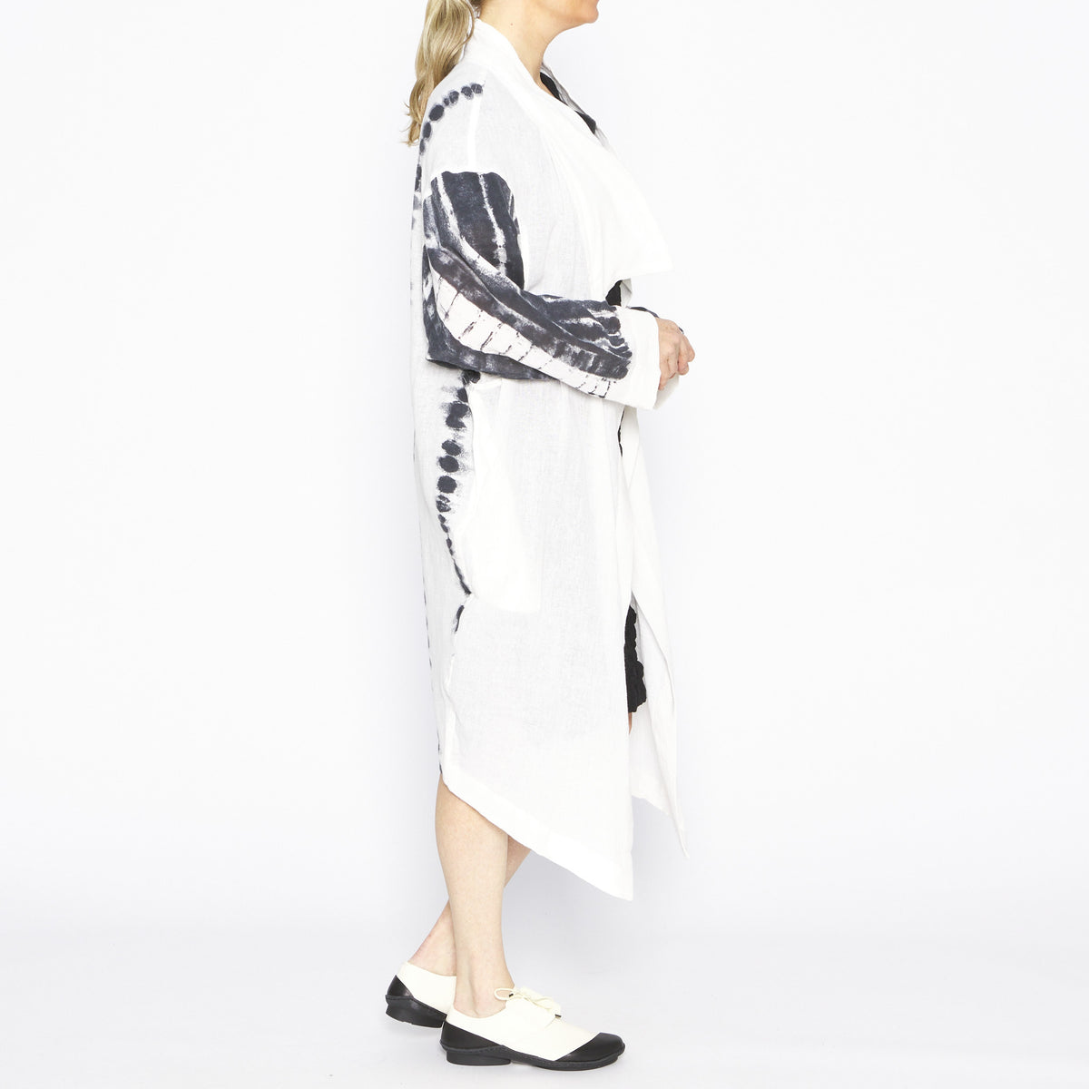 MU251455 Dova Duster White Grey