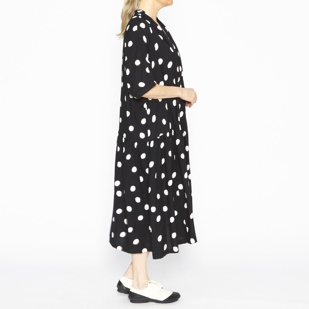 MU251463- Diella Dress Black