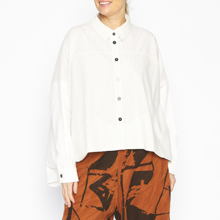 MU251630- Calissa Shirt Natural & Black
