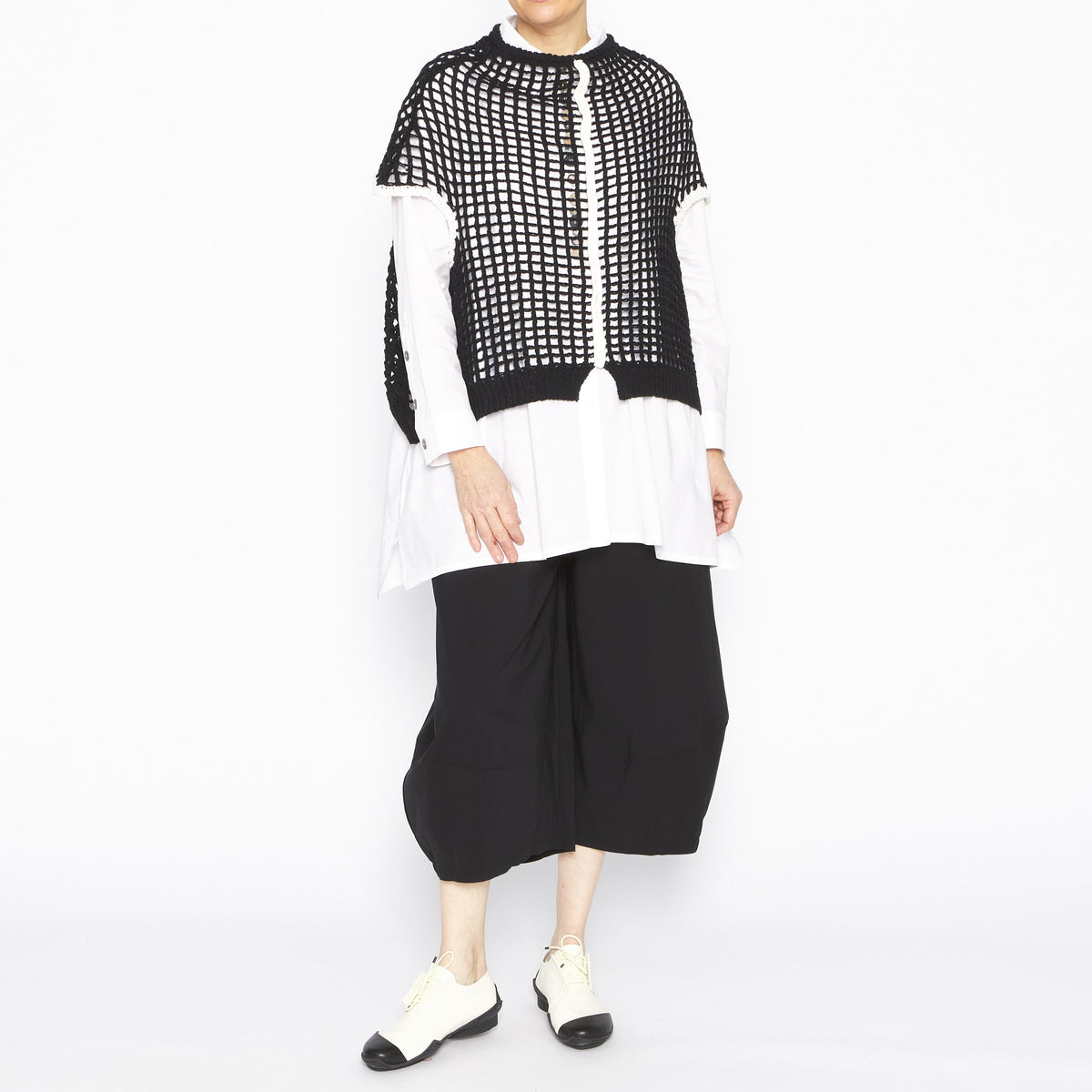 MU251300 Astrid Knit Top