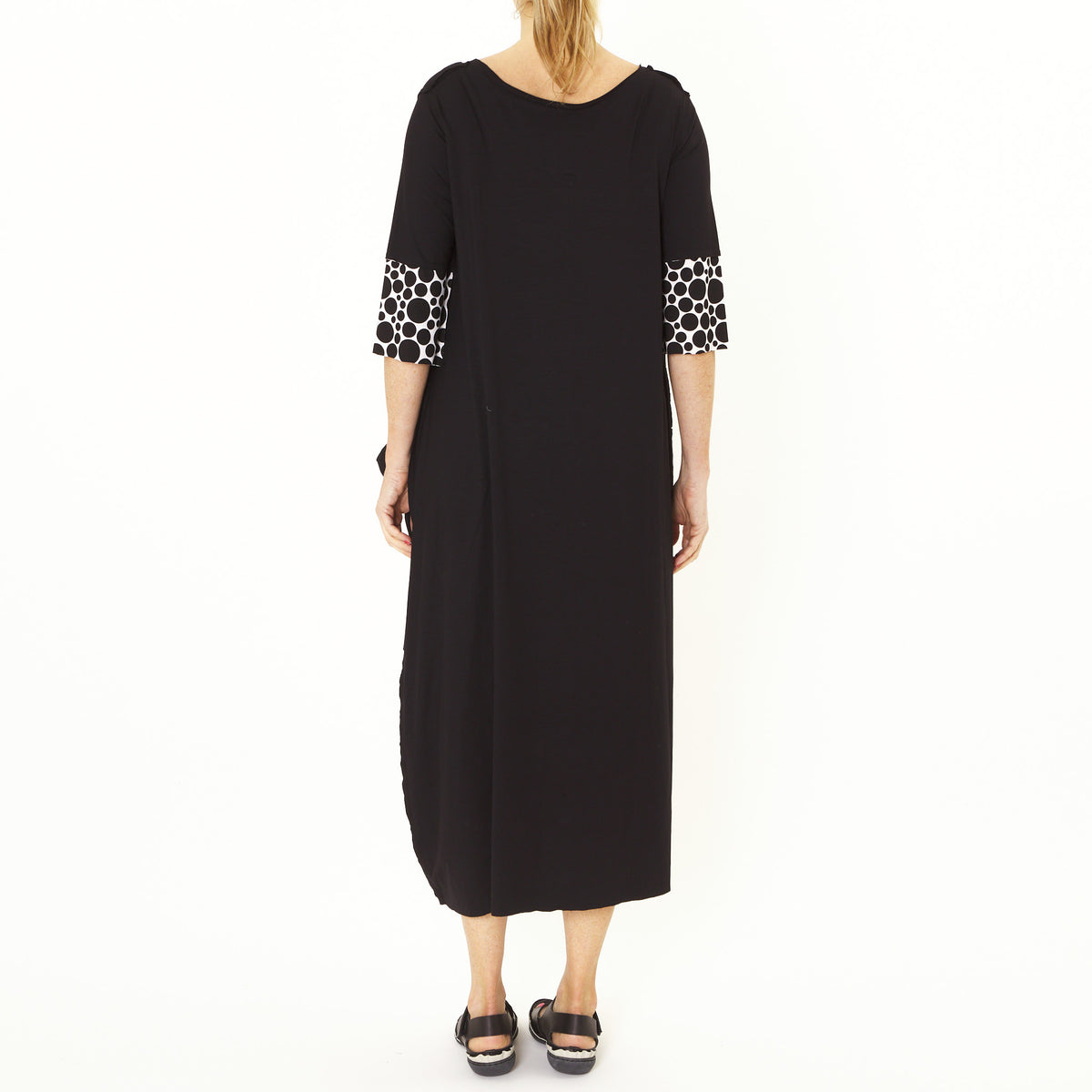 Black Pockets Dress with Spot