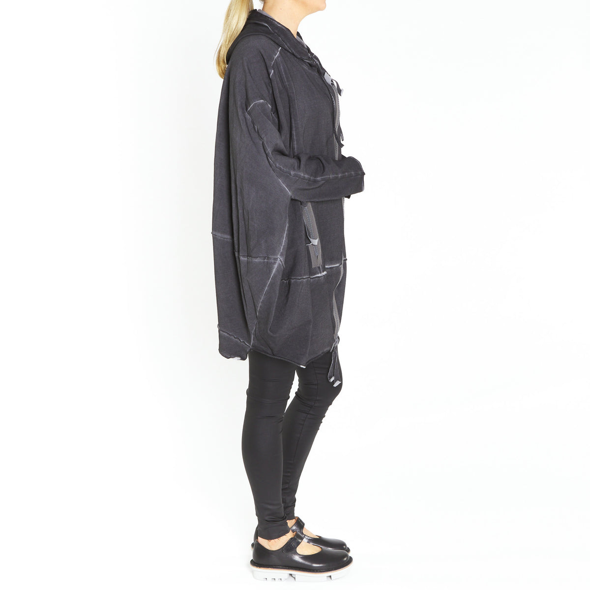 Cocoon Jacket in Anthracite