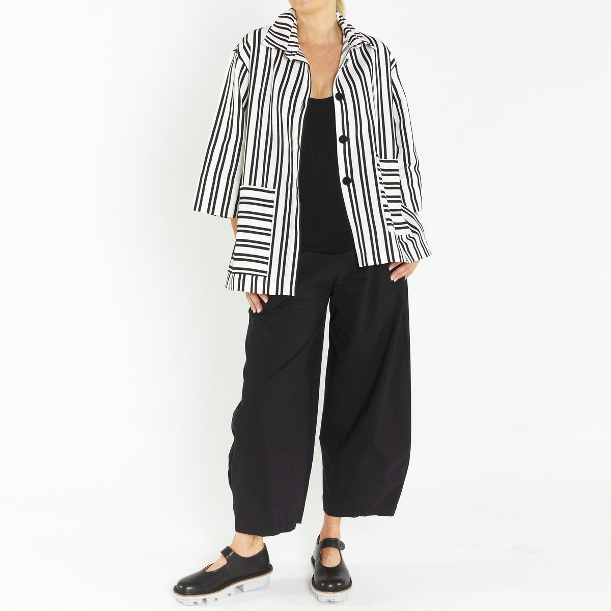 Lucy Ivory Black Linen Jacket