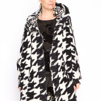 Houndstooth Droop Coat